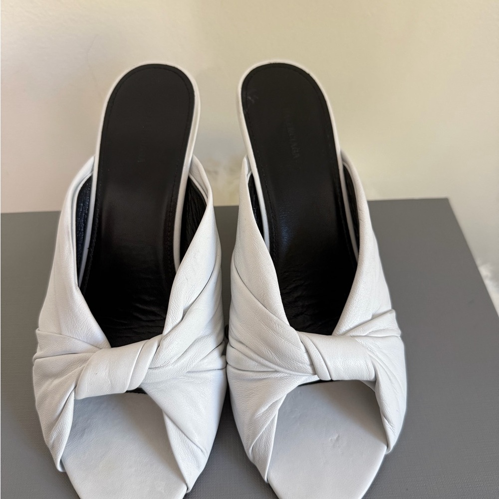 BALENCIAGA DRAPY SANDALS - Picture 7 of 8